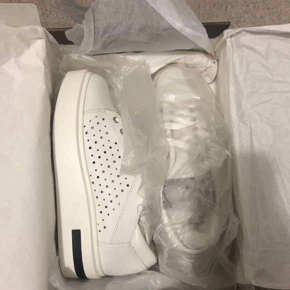 Paolo White Leather Kendra Sneakers - Picture 2 of 4